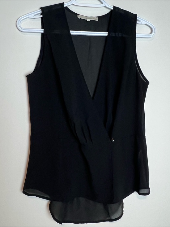 monk& lou Tops - Monk & Lou Black Faux-Wrap Sleeveless Chiffon Blouse - Size Small (GUC)